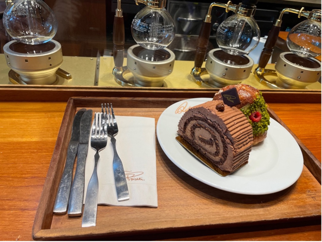 Princi® Chocolate Hazelnut Swirl Cake and Pistachio Maritozzo.