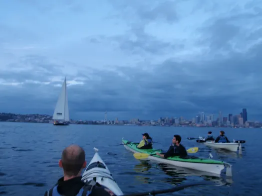Sunset Sea Kayak Tour in Elliott Bay Seattle